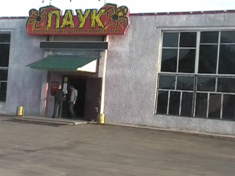 Menomesta: Olutta ja tytt�j�